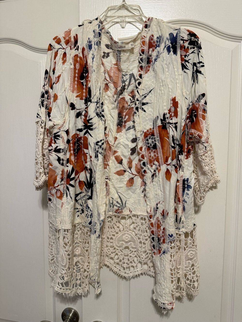 Solitaire Cream Floral Kimono with Rust & Navy Accents